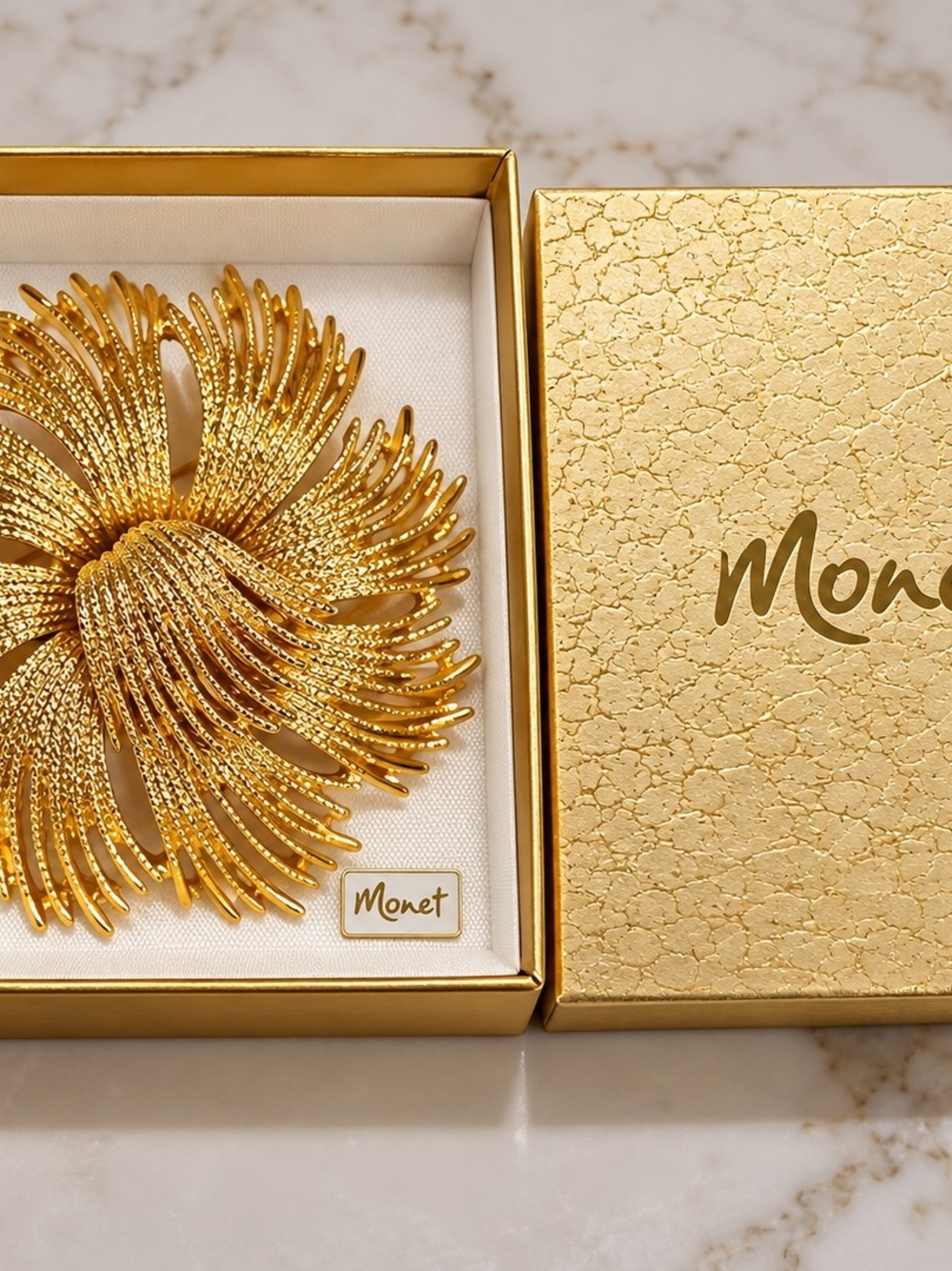 Monet Gold Flower Burst Brooch